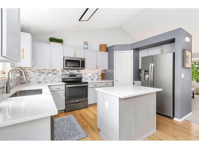 603 Kim Dr, Fort Collins, CO 80525