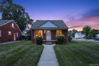 14010 Hart Street, Oak Park, MI 48237