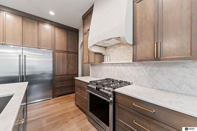 711 Yearling Court, Lincoln, NE 68520