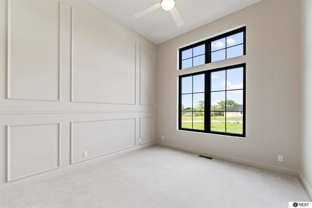 711 Yearling Court, Lincoln, NE 68520