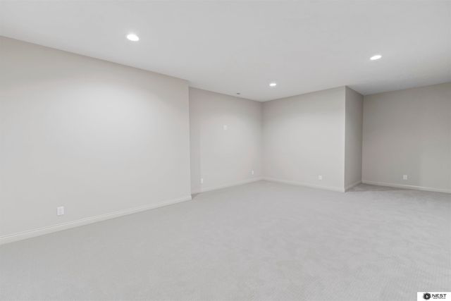 711 Yearling Court, Lincoln, NE 68520