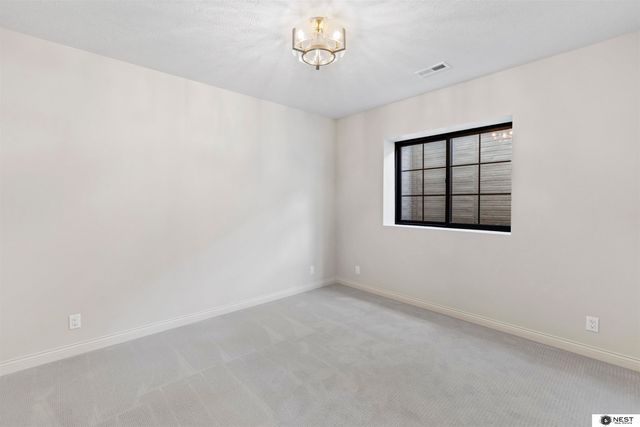 711 Yearling Court, Lincoln, NE 68520