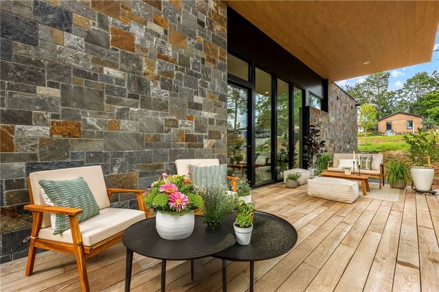 951 NW C Street, Bentonville, AR 72712