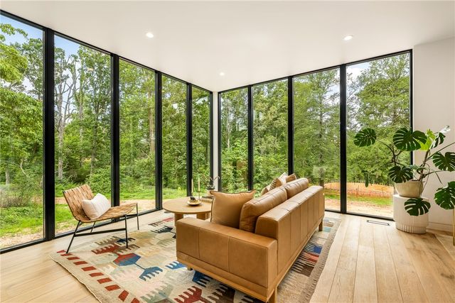 951 NW C Street, Bentonville, AR 72712