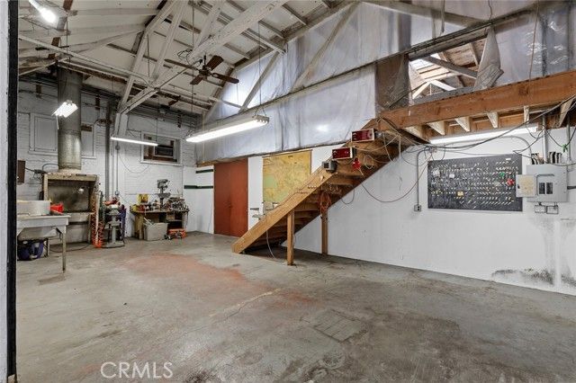 1900 E Anaheim, Long Beach, CA 90813