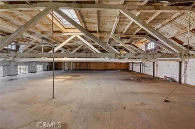 1900 E Anaheim, Long Beach, CA 90813