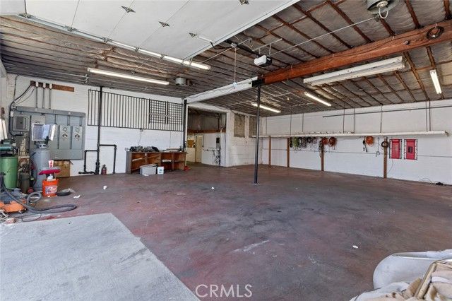 1900 E Anaheim, Long Beach, CA 90813