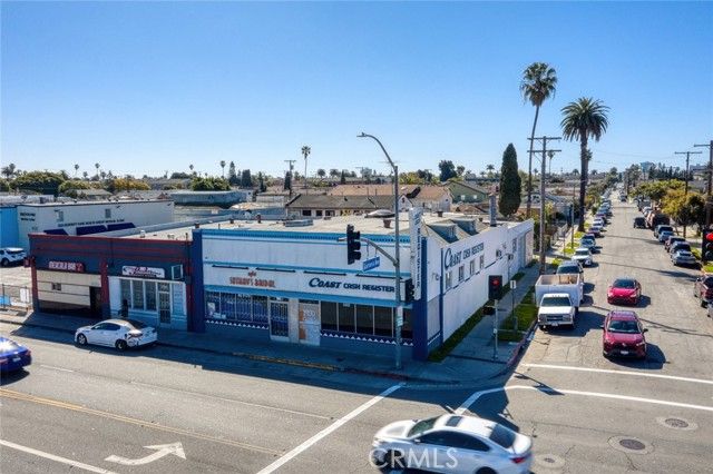 1900 E Anaheim, Long Beach, CA 90813