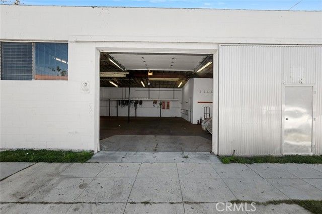 1900 E Anaheim, Long Beach, CA 90813