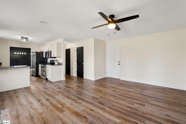 106 Mcbrie Lane, Pendleton, SC 29670