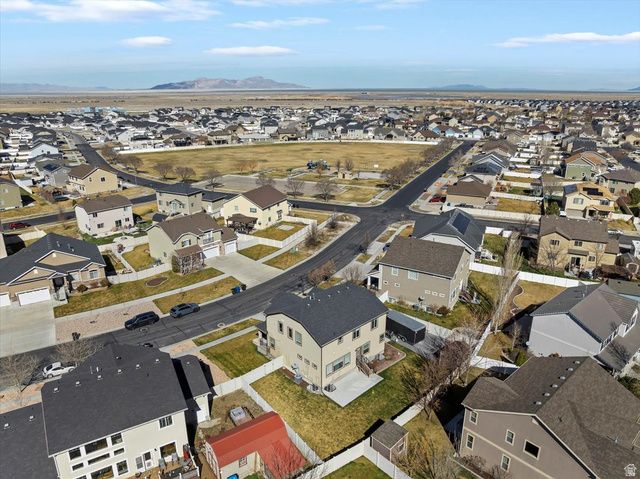 5778 N PARKVIEW DR, Stansbury Park, UT 84074