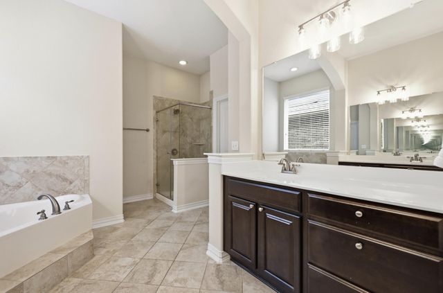 344 Betony LOOP, Buda, TX 78610