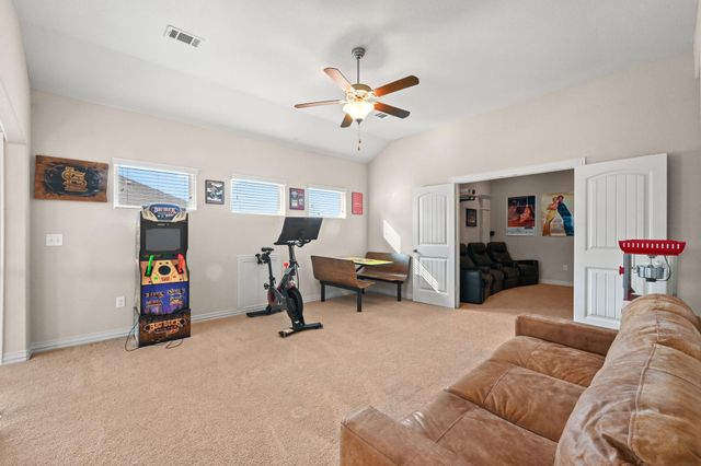 344 Betony LOOP, Buda, TX 78610
