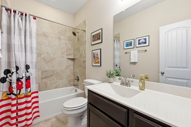 344 Betony LOOP, Buda, TX 78610