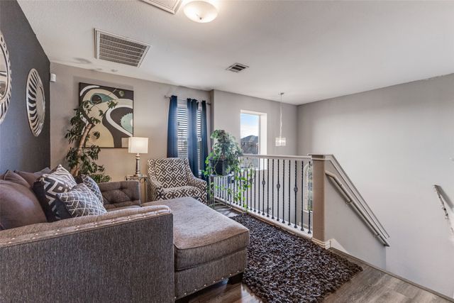 2009 Whispering Hills Drive, Forney, TX 75126