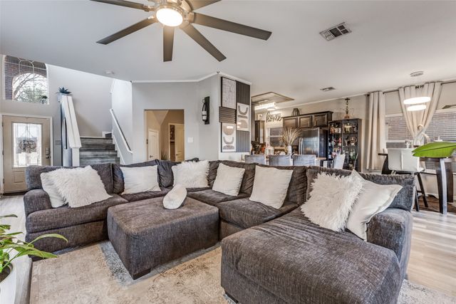 2009 Whispering Hills Drive, Forney, TX 75126