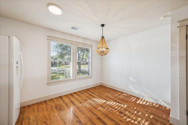 2824 Meadow Brook Court, League City, TX 77573