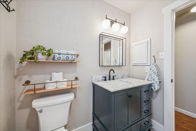 2824 Meadow Brook Court, League City, TX 77573