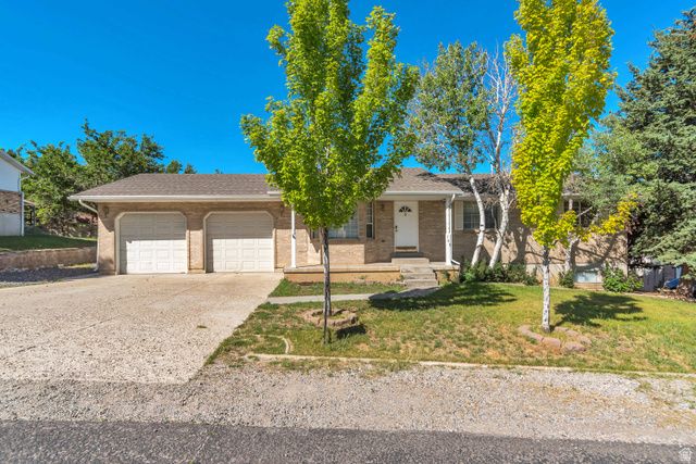 108 S ASTOR LN, Elk Ridge, UT 84651
