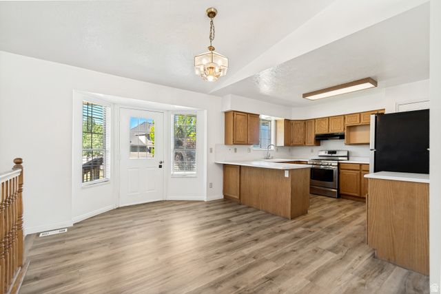 108 S ASTOR LN, Elk Ridge, UT 84651