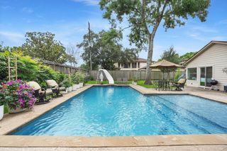 5643 Terwilliger Way, Houston, TX 77056