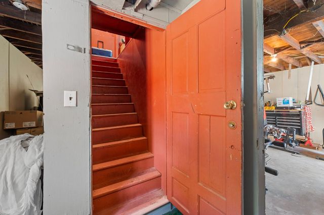 2102 N Funston, Stockton, CA 95205