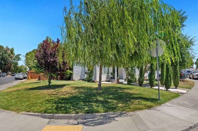 2102 N Funston, Stockton, CA 95205