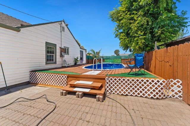 2102 N Funston, Stockton, CA 95205