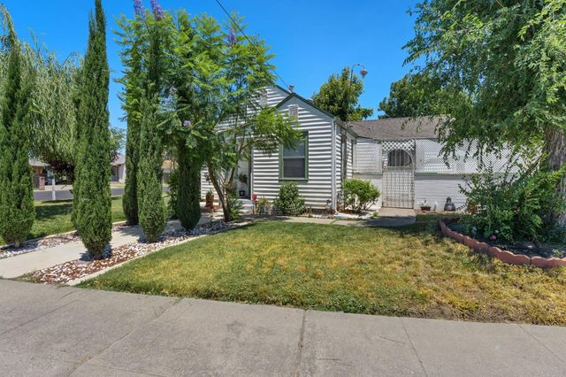 2102 N Funston, Stockton, CA 95205