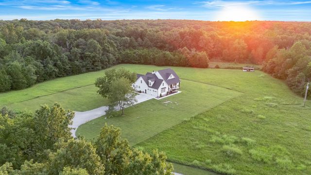 1851 Warner Bridge Rd, Shelbyville, TN 37160