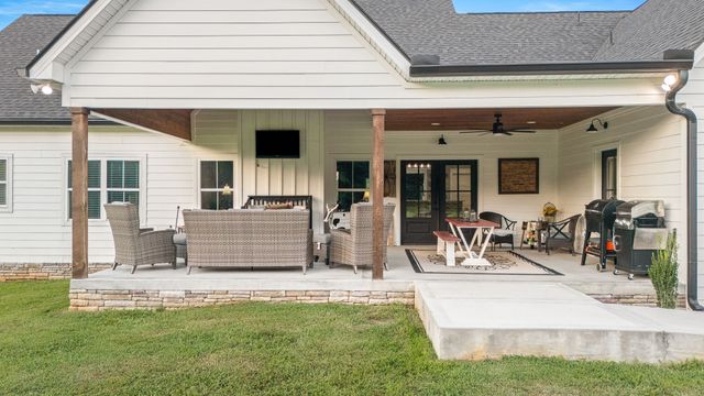 1851 Warner Bridge Rd, Shelbyville, TN 37160