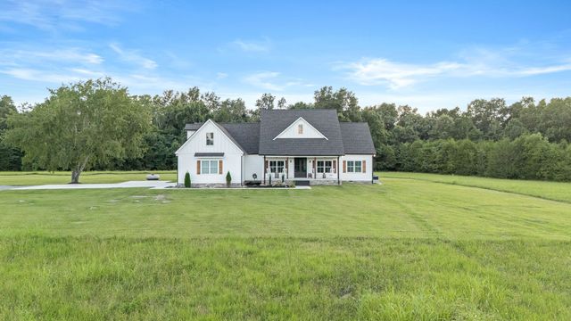 1851 Warner Bridge Rd, Shelbyville, TN 37160