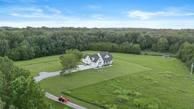 1851 Warner Bridge Rd, Shelbyville, TN 37160