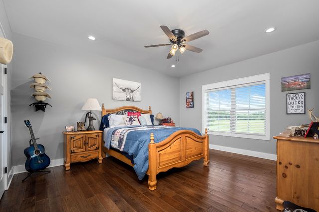 1851 Warner Bridge Rd, Shelbyville, TN 37160