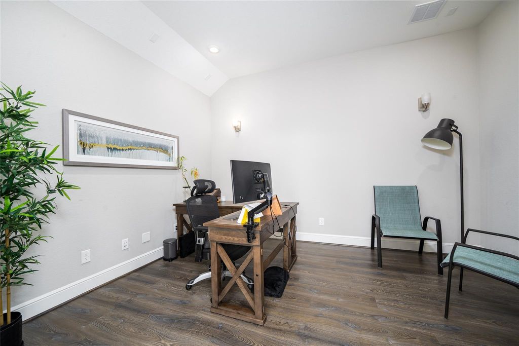 Image 33 of property listing at 2511 Marble Hill Drive, Missouri City, TX 77459