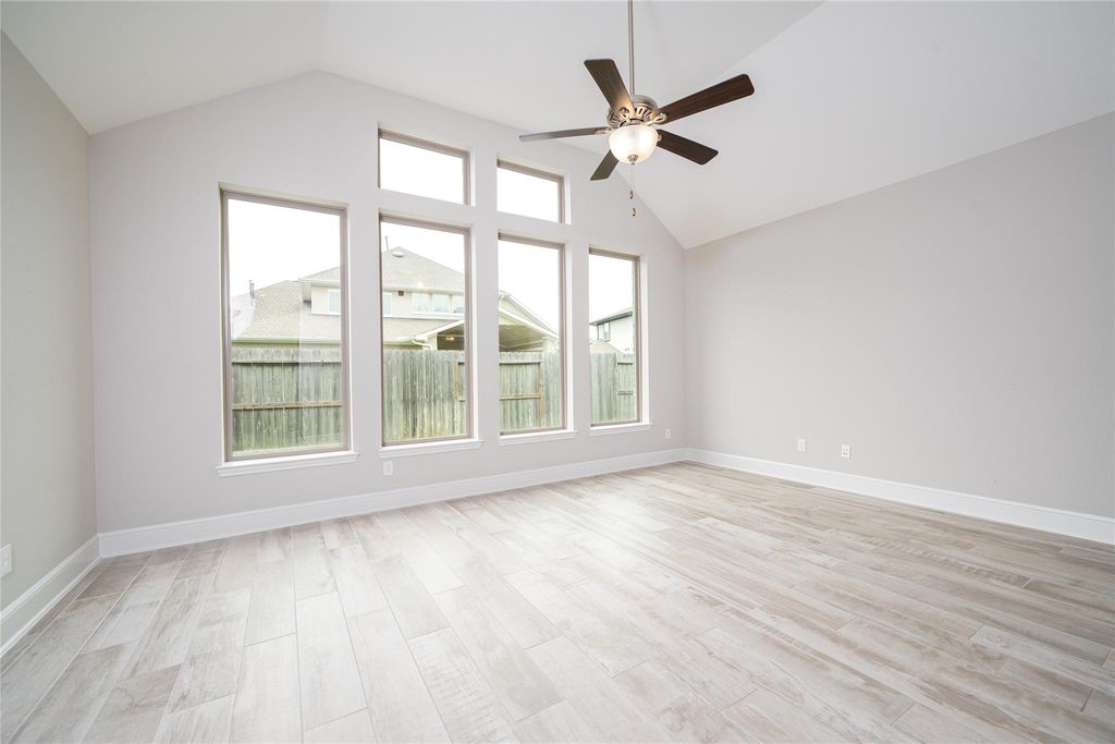 Image 34 of property listing at 2511 Marble Hill Drive, Missouri City, TX 77459