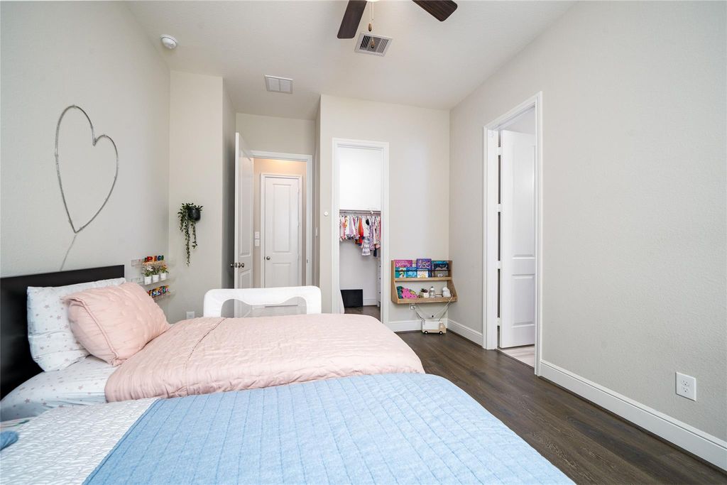 Image 39 of property listing at 2511 Marble Hill Drive, Missouri City, TX 77459