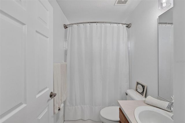 1314 ROWANTREE DRIVE, Dover, FL 33527