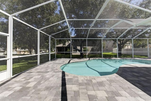 1314 ROWANTREE DRIVE, Dover, FL 33527