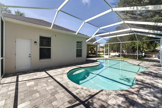 1314 ROWANTREE DRIVE, Dover, FL 33527