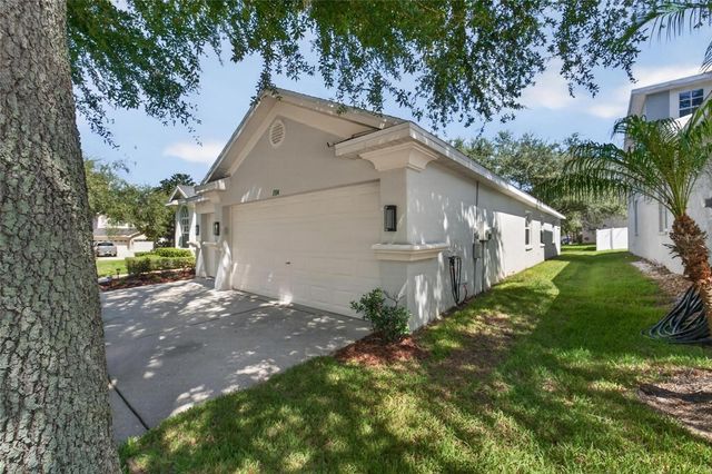 1314 ROWANTREE DRIVE, Dover, FL 33527