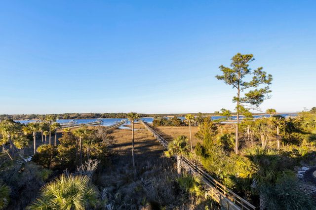 2749 Fountainhead Way, Mount Pleasant, SC 29466