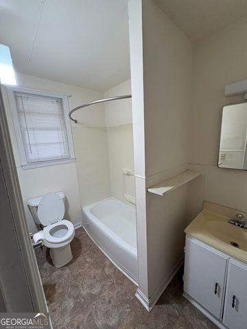 206 Warthen Street, Lafayette, GA 30728
