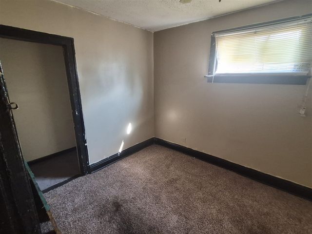2340 Sanford Street, Muskegon Heights, MI 49444
