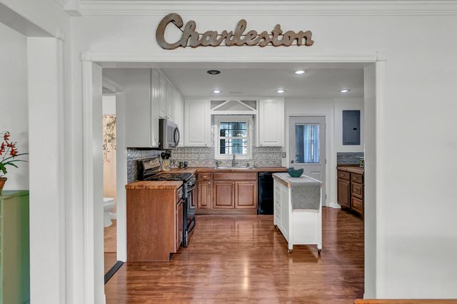 308 Canterbury Road, Charleston, SC 29407