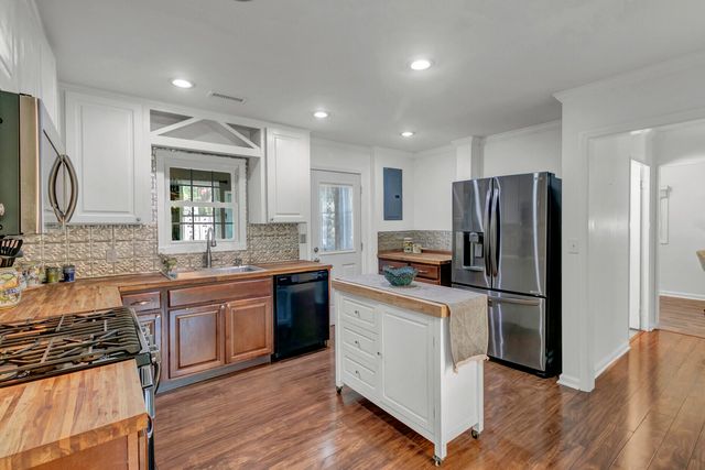 308 Canterbury Road, Charleston, SC 29407
