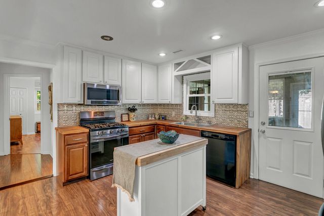 308 Canterbury Road, Charleston, SC 29407