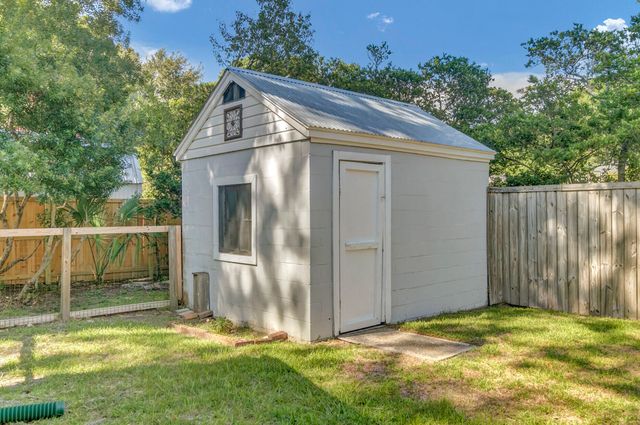 308 Canterbury Road, Charleston, SC 29407