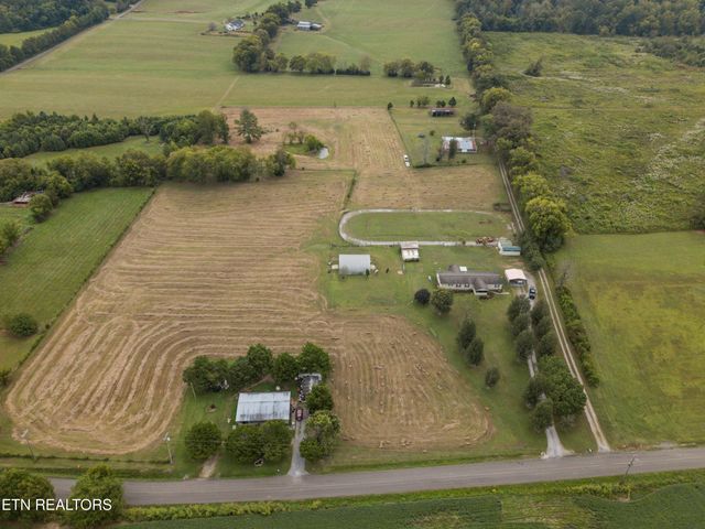 6978 Old Dixie Hwy, Spring City, TN 37381