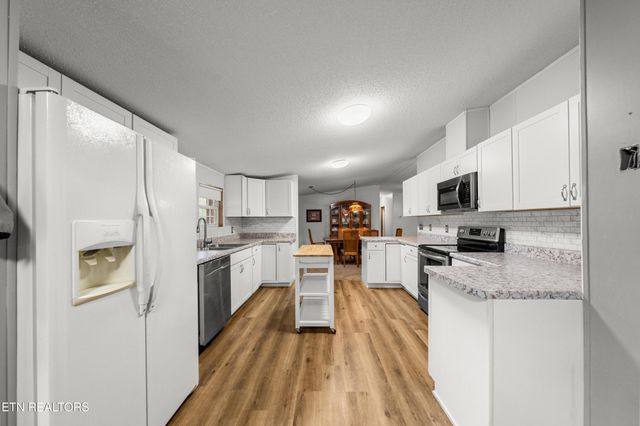 6978 Old Dixie Hwy, Spring City, TN 37381